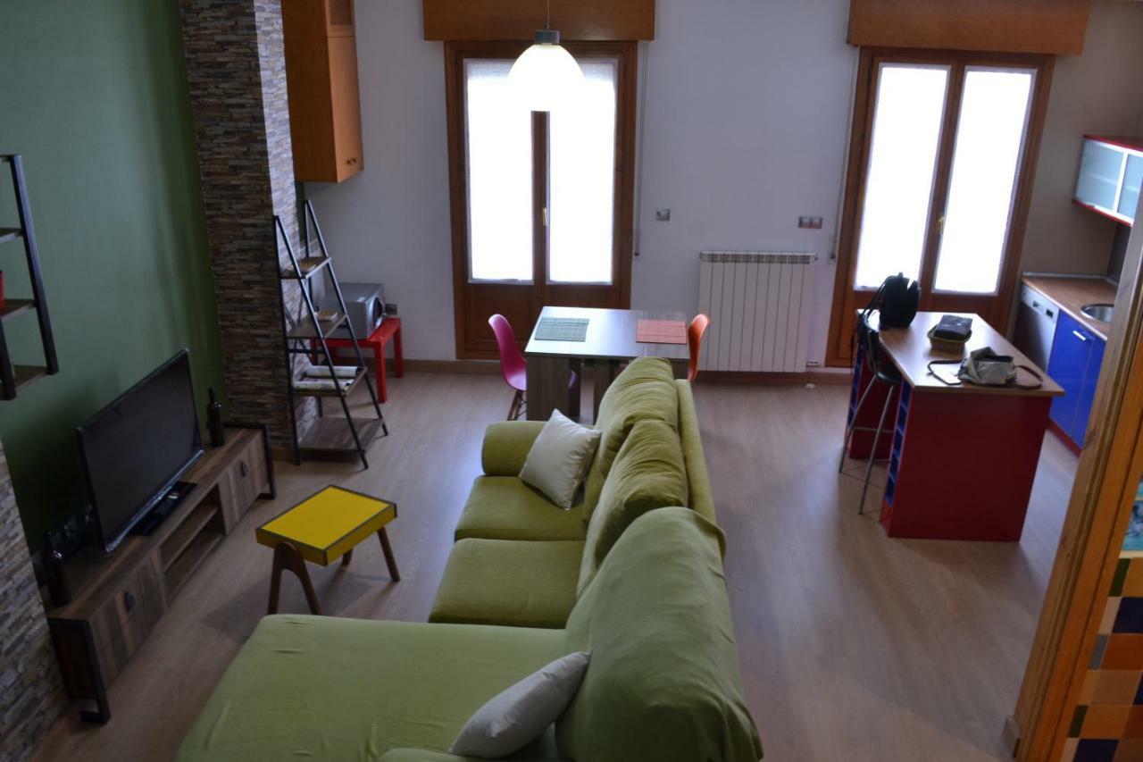 Apartamento Puerta Del Pirineo Sabiñánigo Dış mekan fotoğraf