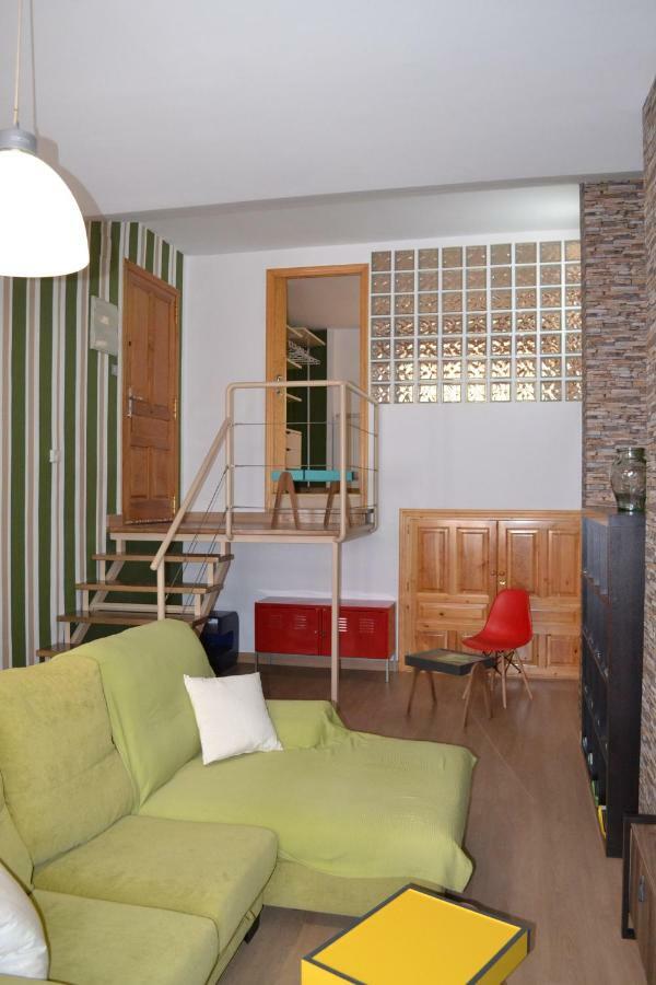 Apartamento Puerta Del Pirineo Sabiñánigo Dış mekan fotoğraf